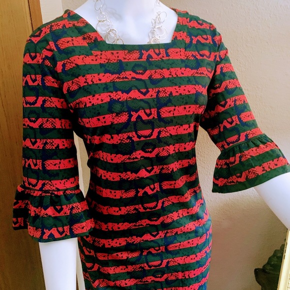 BEAUTIFUL & FUN DRESS SUPER COMFORTABLE - Picture 2 of 5